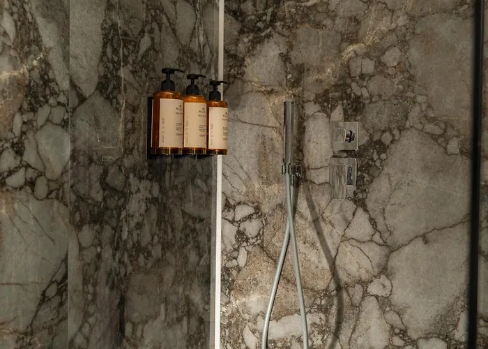 Casa Guttmann Pensión 4*